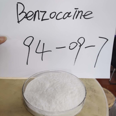 Polvere in serie pura 99% materiale farmaceutica della benzocaina di CAS 94-09-7 di migliore qualità eccellente di prezzi del rifornimento