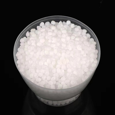 Il riempitore polimorfo Polycaprolactone del polimero appallottola i granelli granulari il Mw 80000 60000 CAS 24980-41-4 Pcl di microsfere